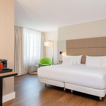 Hotel Nh Collection Berlin Mitte Am Checkpoint Charlie Esterno foto