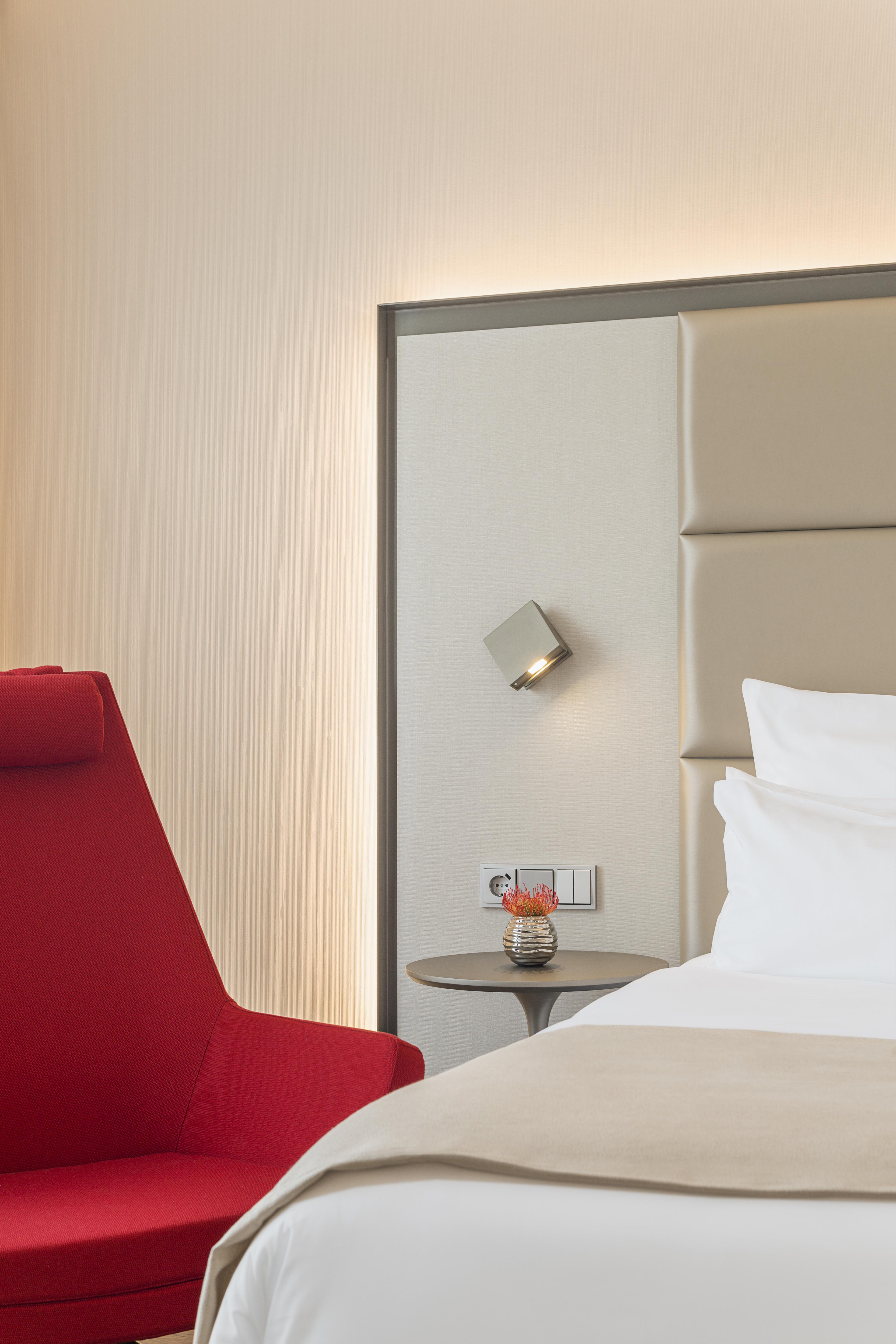 Hotel Nh Collection Berlin Mitte Am Checkpoint Charlie Esterno foto