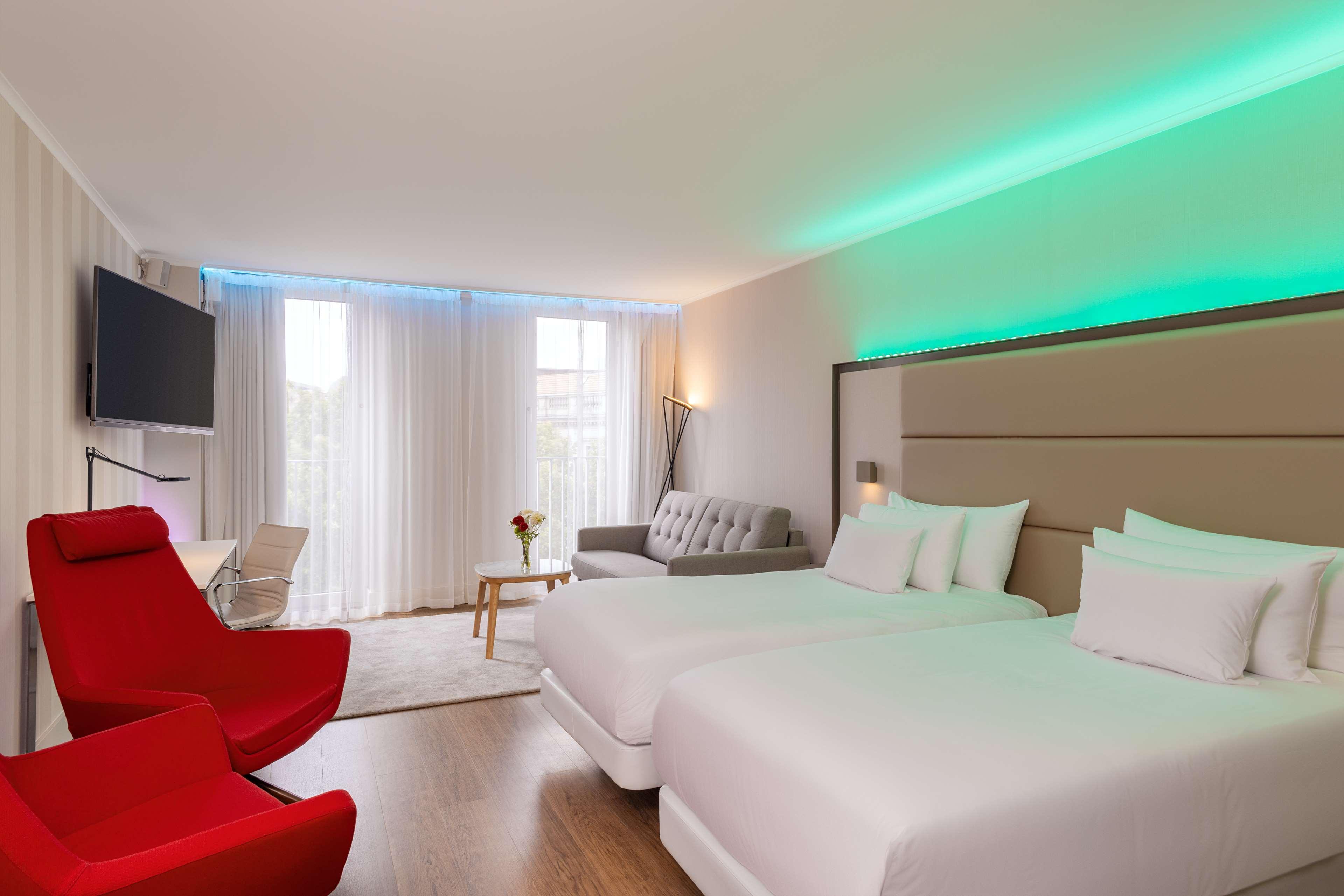 Hotel Nh Collection Berlin Mitte Am Checkpoint Charlie Esterno foto