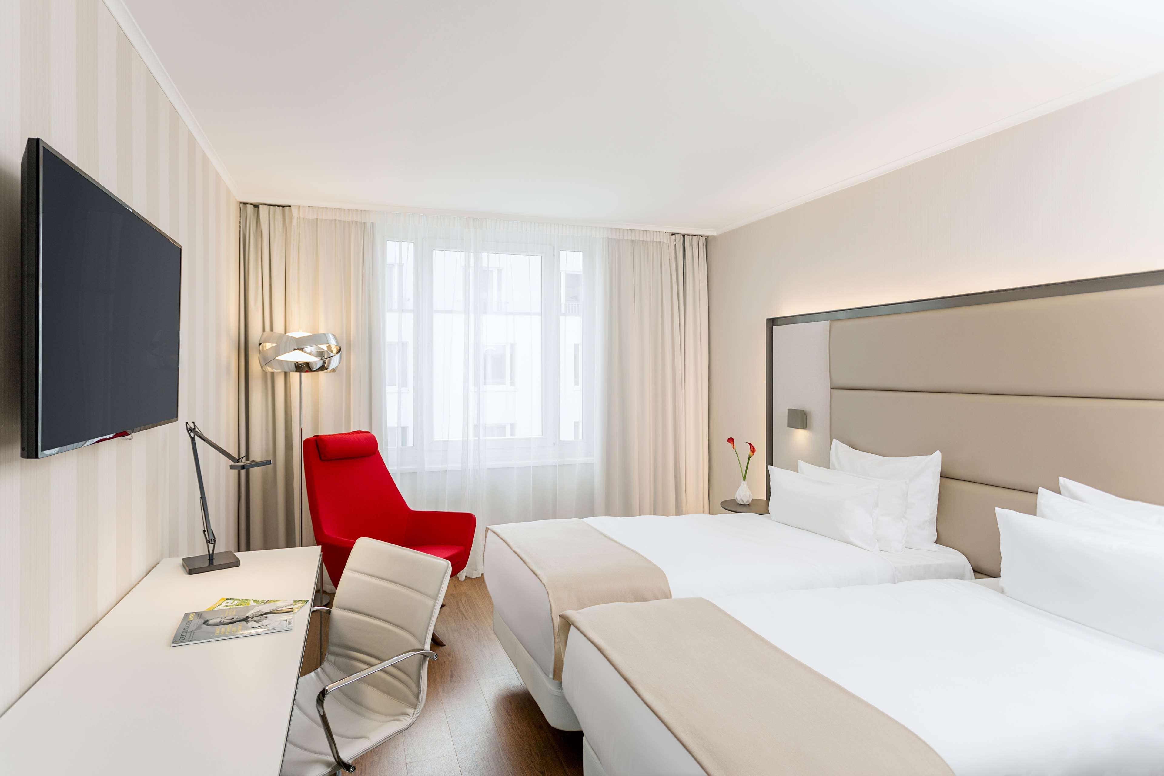 Hotel Nh Collection Berlin Mitte Am Checkpoint Charlie Esterno foto