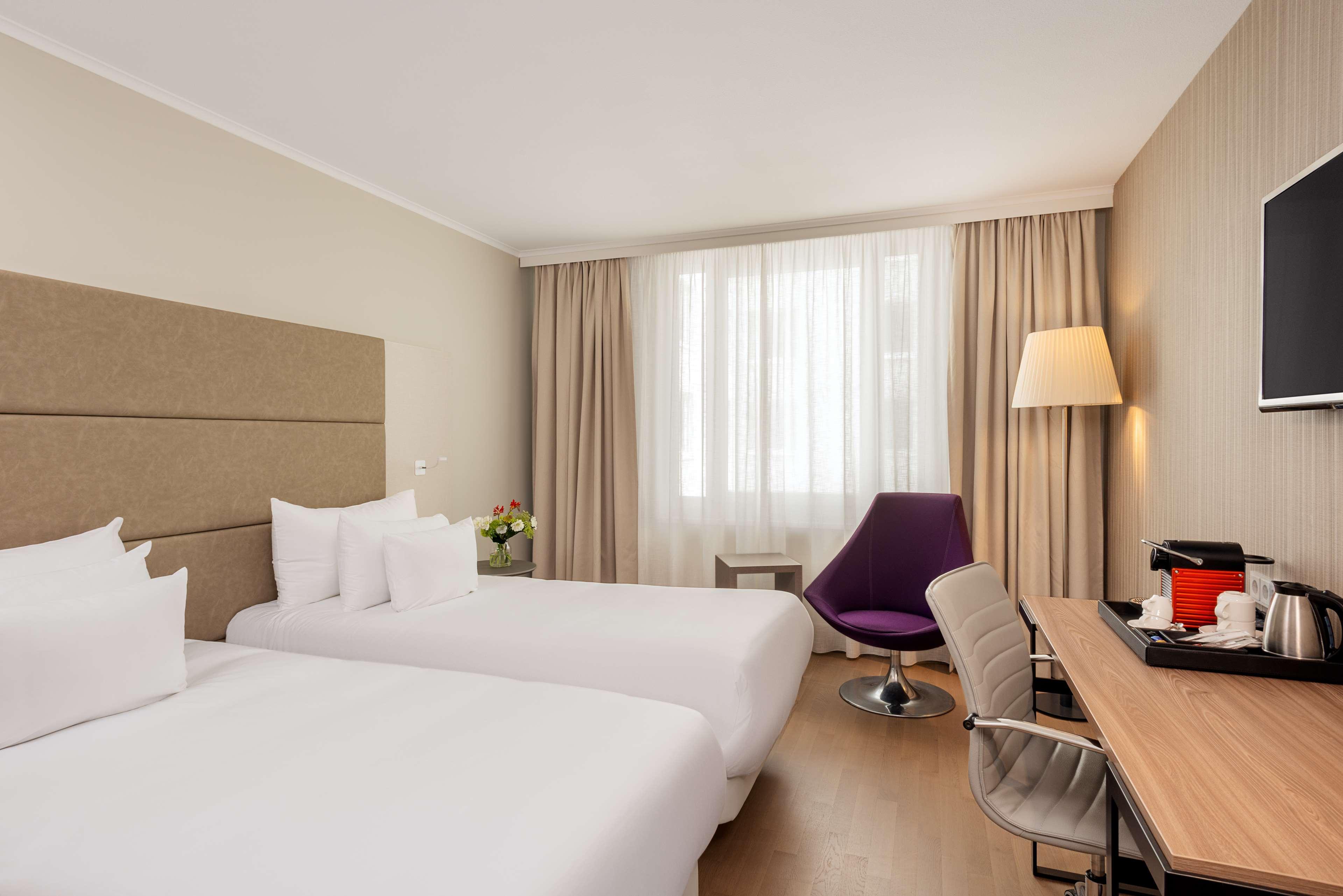 Hotel Nh Collection Berlin Mitte Am Checkpoint Charlie Esterno foto