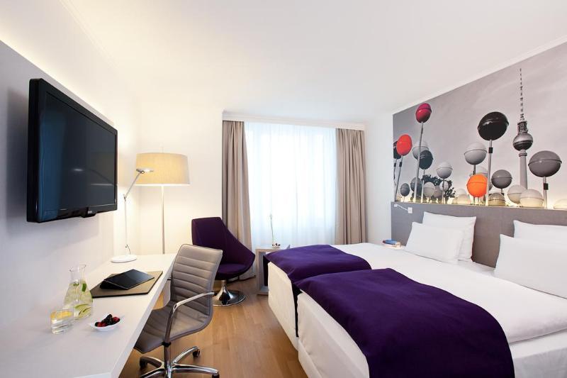 Hotel Nh Collection Berlin Mitte Am Checkpoint Charlie Esterno foto